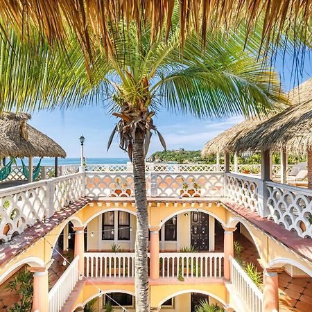 Hotel Flor De Maria Puerto Escondido  Esterno foto